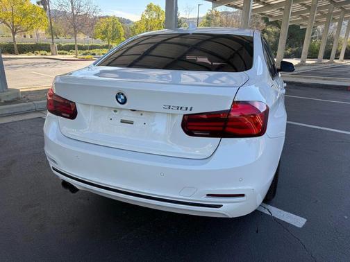 2018 BMW 330 330i Sedan 4D