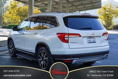 2022 Honda Pilot Touring 8-Passenger