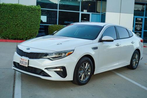 2019 Kia Optima LX