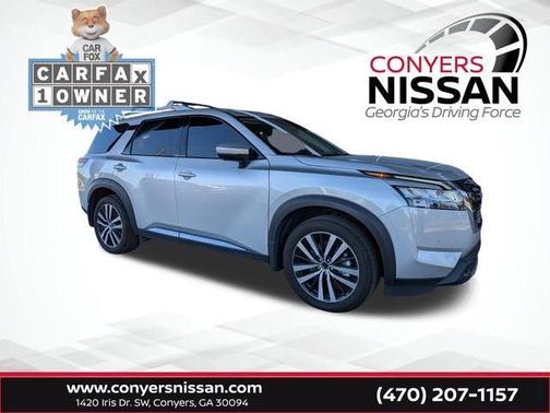 2023 Nissan Pathfinder Platinum