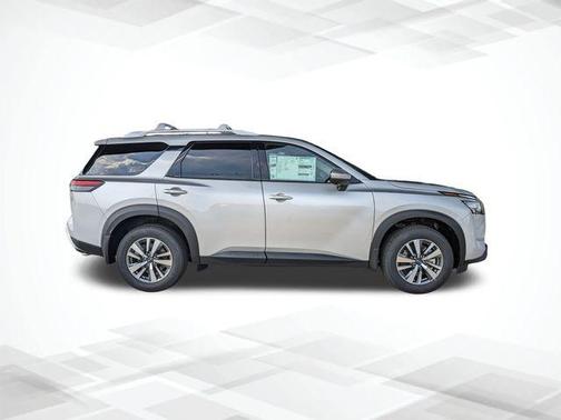 2025 Nissan Pathfinder SL FWD