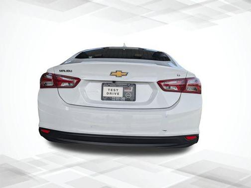 2022 Chevrolet Malibu FWD LT