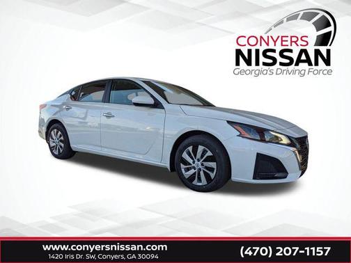 2025 Nissan Altima S FWD