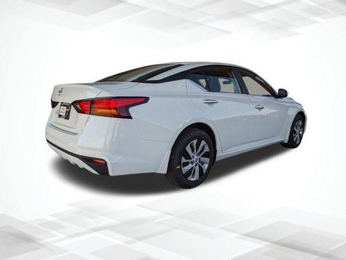 2025 Nissan Altima S FWD