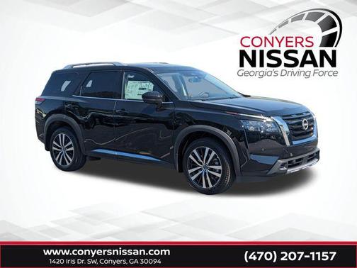 2025 Nissan Pathfinder Platinum FWD