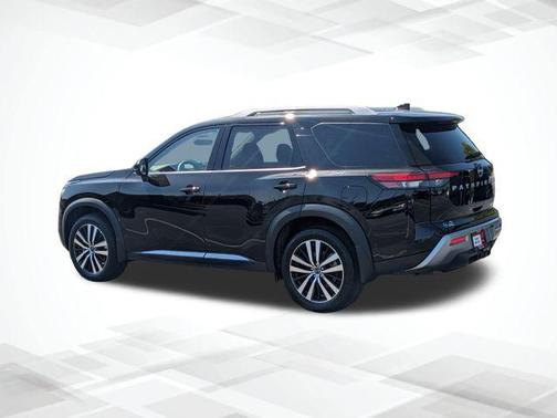 2025 Nissan Pathfinder Platinum FWD