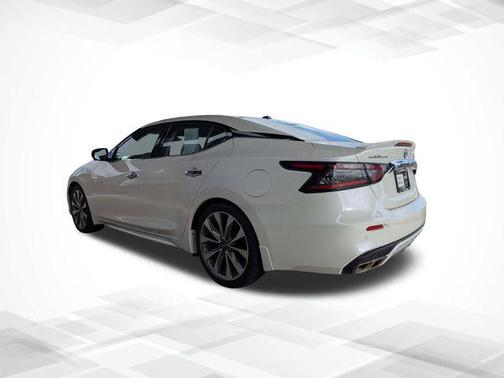 2023 Nissan Maxima Platinum