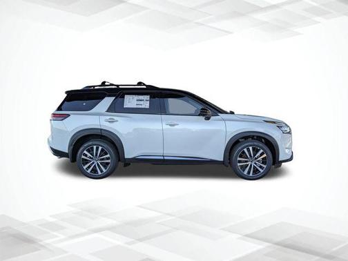 2025 Nissan Pathfinder Platinum 4WD