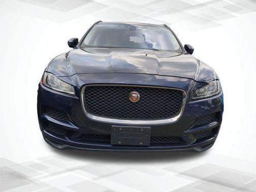 2018 Jaguar F-PACE 25t Premium