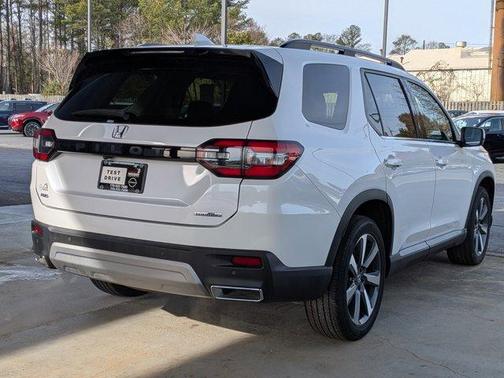 2023 Honda Pilot Touring