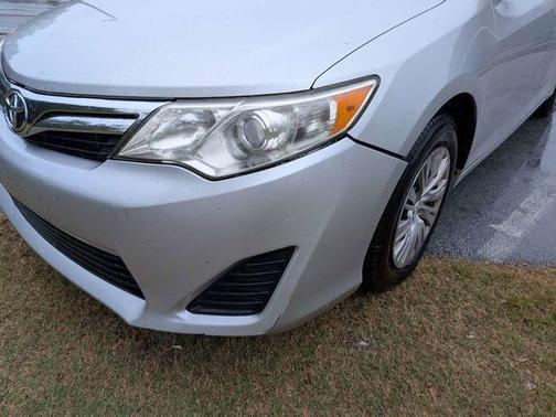 Classic Silver Metallic 2013 Toyota Camry LE