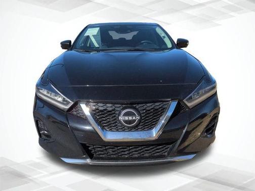 2023 Nissan Maxima Platinum