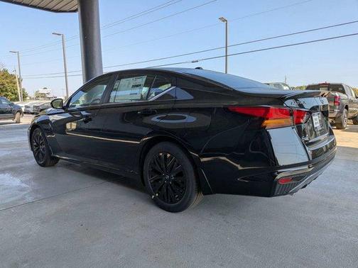 Super Black 2026 Nissan Altima 2.5 SV