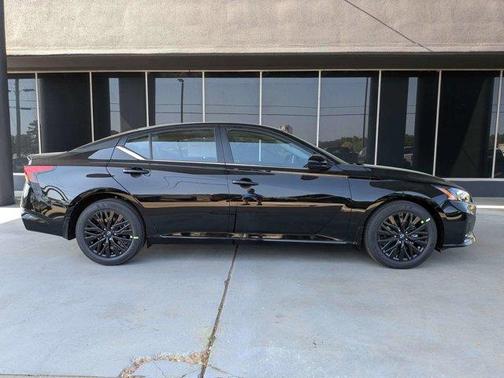 Super Black 2026 Nissan Altima 2.5 SV