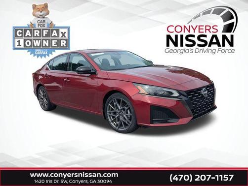 Scarlet Ember 2023 Nissan Altima 2.0 SR