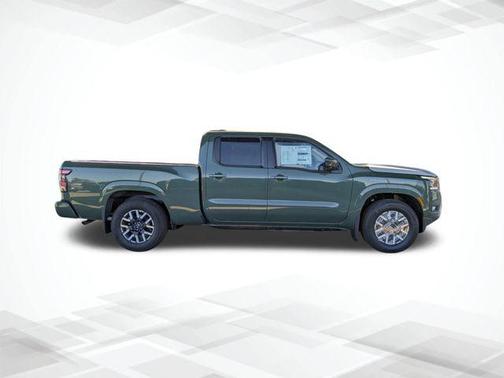 2025 Nissan Frontier SL