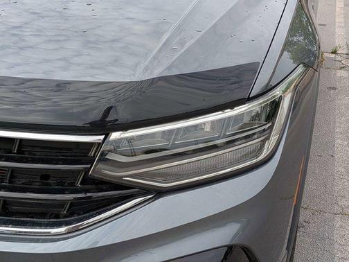 Platinum Gray Metallic 2024 Volkswagen Tiguan 2.0T SE R-Line Black