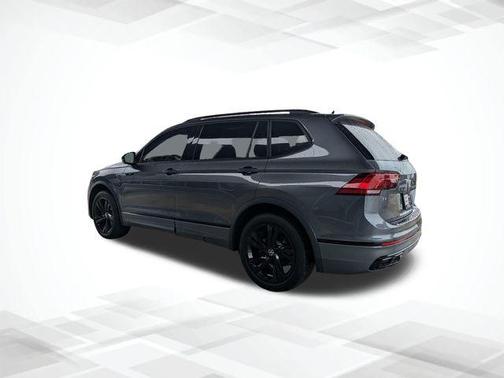 Platinum Gray Metallic 2024 Volkswagen Tiguan 2.0T SE R-Line Black