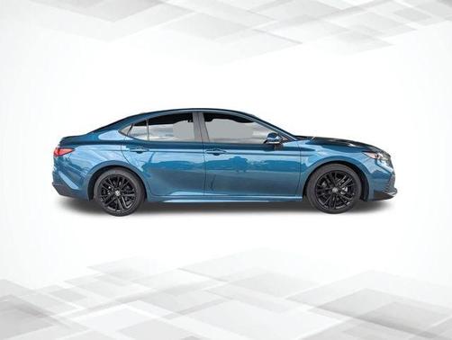Ocean 2025 Toyota Camry SE