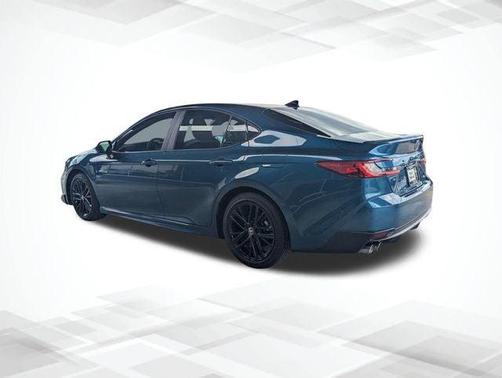 Ocean 2025 Toyota Camry SE