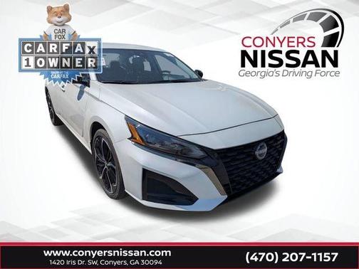 2025 Nissan Altima SR