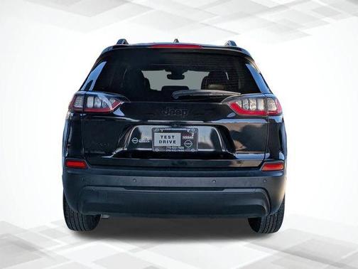 2023 Jeep Cherokee Altitude Lux