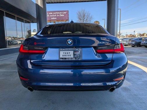 2019 BMW 330 i