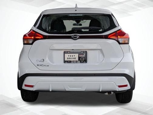 2024 Nissan Kicks S