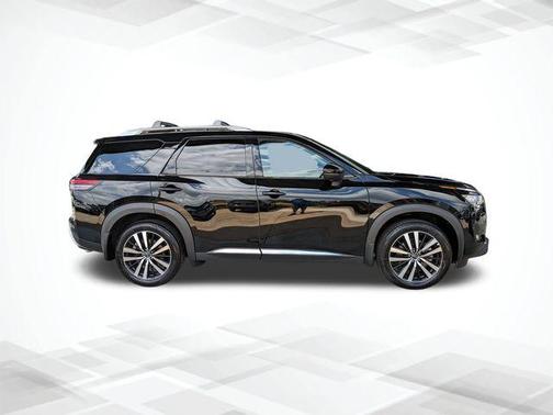 2024 Nissan Pathfinder Platinum FWD