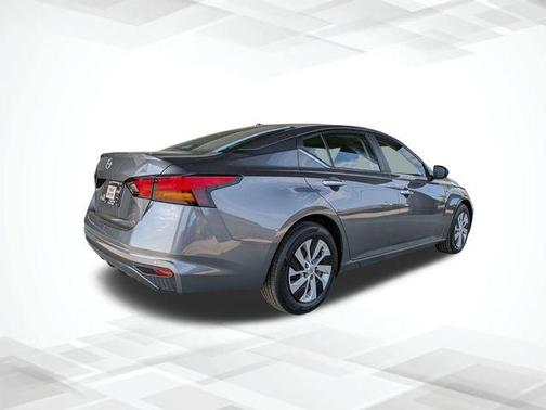 Gun Metallic 2025 Nissan Altima S