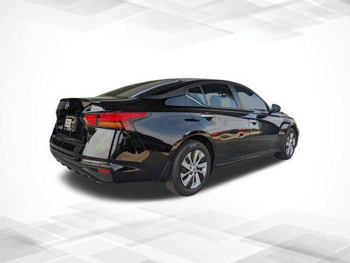 2023 Nissan Altima S FWD