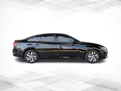 2023 Nissan Altima S FWD