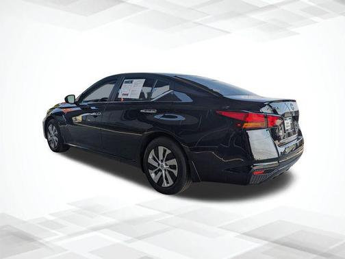 2023 Nissan Altima S FWD