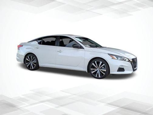 2021 Nissan Altima 2.0 SR