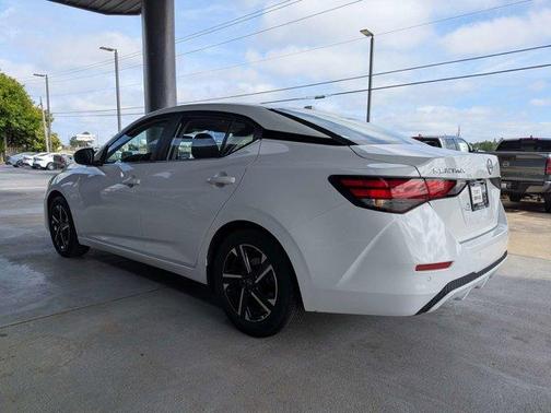 Cloud White 2025 Nissan Sentra SV