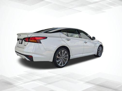2024 Nissan Altima 2.5 SL