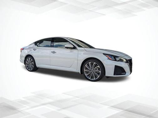 2024 Nissan Altima 2.5 SL