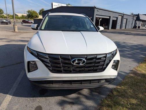 White Pearl 2024 Hyundai TUCSON SEL