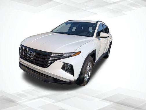 White Pearl 2024 Hyundai TUCSON SEL