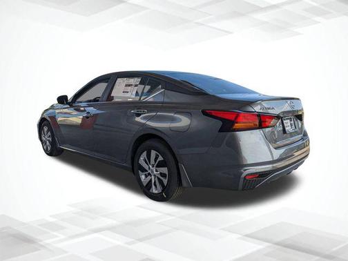 2025 Nissan Altima S FWD