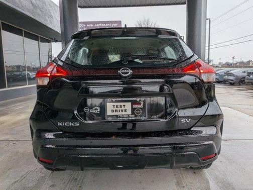 2023 Nissan Kicks SV