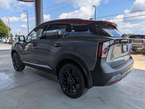 Gun Metallic 2026 Nissan Kicks SR