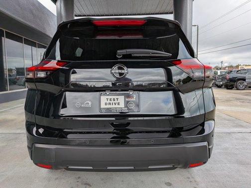 Super Black 2026 Nissan Rogue Dark Armor