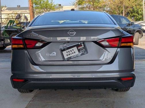 Gun Metallic 2025 Nissan Altima SV