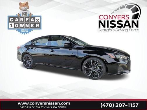 2025 Nissan Altima SR