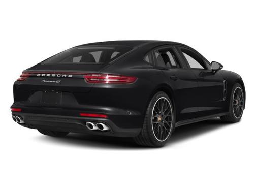 2017 Porsche Panamera 4