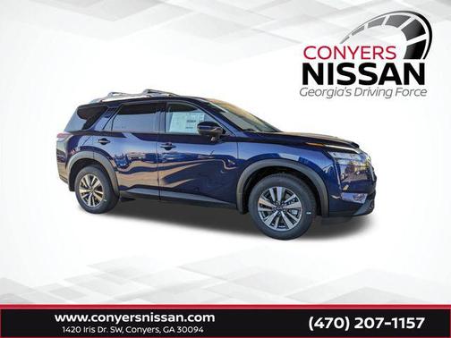 2025 Nissan Pathfinder SL FWD