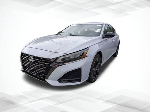 Pearl 2024 Nissan Altima 2.5 SR