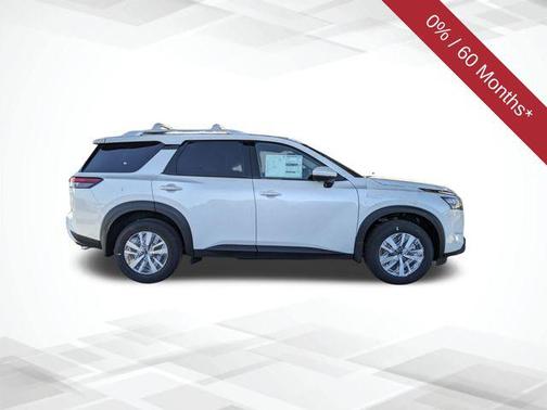 2025 Nissan Pathfinder SL FWD