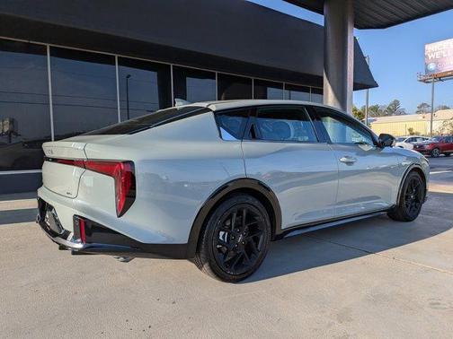 2025 Kia K4 GT-Line Turbo